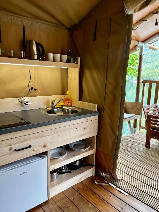 Glamping Bagrem Hotel Jablanica Bagian luar foto